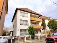 Hauptbild 4-Familienhaus mit 2 Garagen und Garten