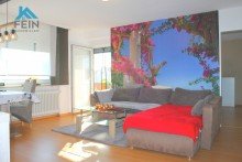 Wohnzimmer Gelegenheit in praktischer Lage!