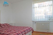 Schlafzimmer EG Nachhaltiges Investment: Gepflegtes 8-Familien-Haus mit Garten