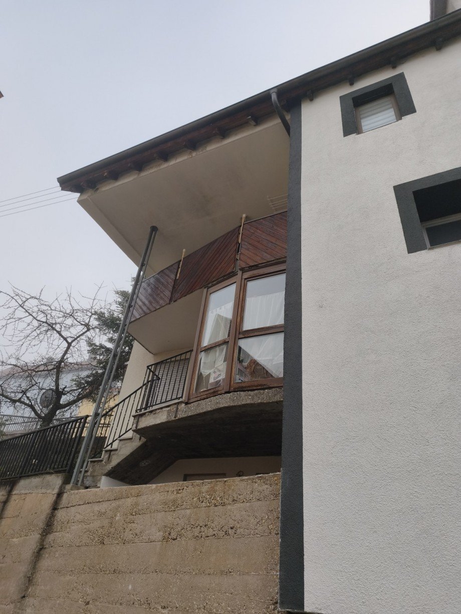 Balkon Au�enansicht hinten Etagenwohnung Talheim