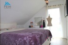 Schlafzimmer DG Hochwertig, ruhig und gro�z�gig!