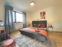 Schlafzimmer Koffer packen und einziehen! Provisionsfrei!