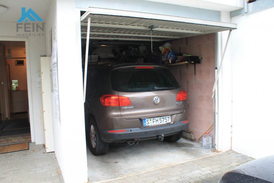 Garage Reihenmittelhaus Stuttgart / Hausen