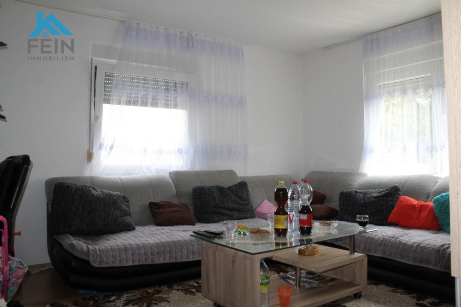 Wohnzimmer 2.OG Mehrfamilienhaus Ditzingen / Sch�ckingen