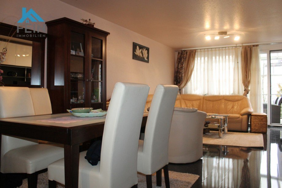 Wohnzimmer EG Reihenmittelhaus Stuttgart / Hausen