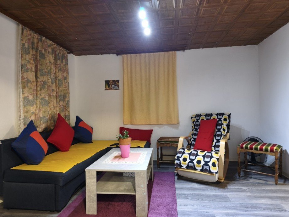 Wohnzimmer OG links Mehrfamilienhaus Stuttgart
