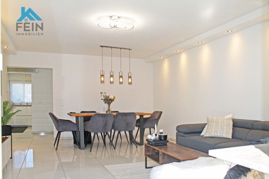 Wohnzimmer Etagenwohnung Sachsenheim