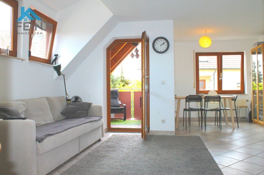 Wohn- und Essbereich Etagenwohnung Tamm