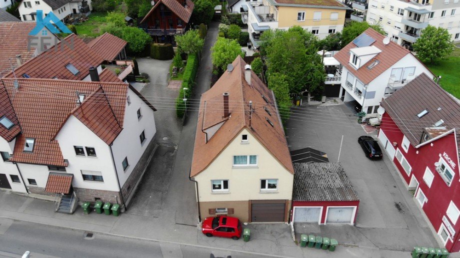 Frontansicht Luftaufnahme Haus Sersheim