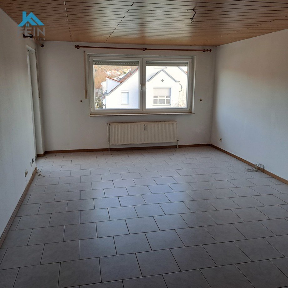Wohnzimmer1 Etagenwohnung M�hlacker / D�rrmenz