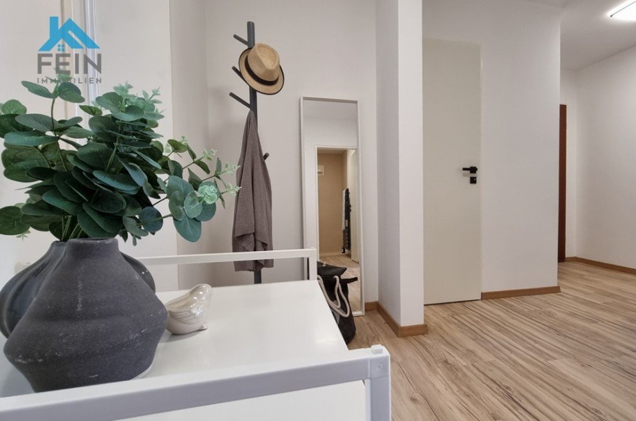 Eingangsbereich Etagenwohnung Eberdingen / Hochdorf