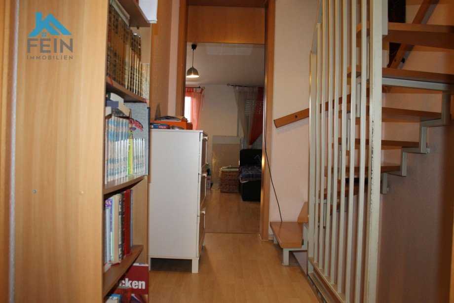 Flur OG Reihenmittelhaus Stuttgart / Hausen