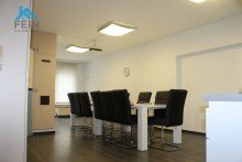 Konferenzraum Moderne B�rofl�che in einem gepflegten Gesch�ftsgeb�ude