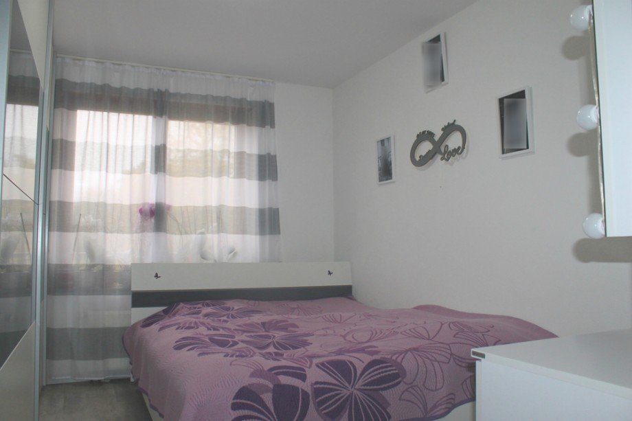 Schlafzimmer Etagenwohnung Sersheim