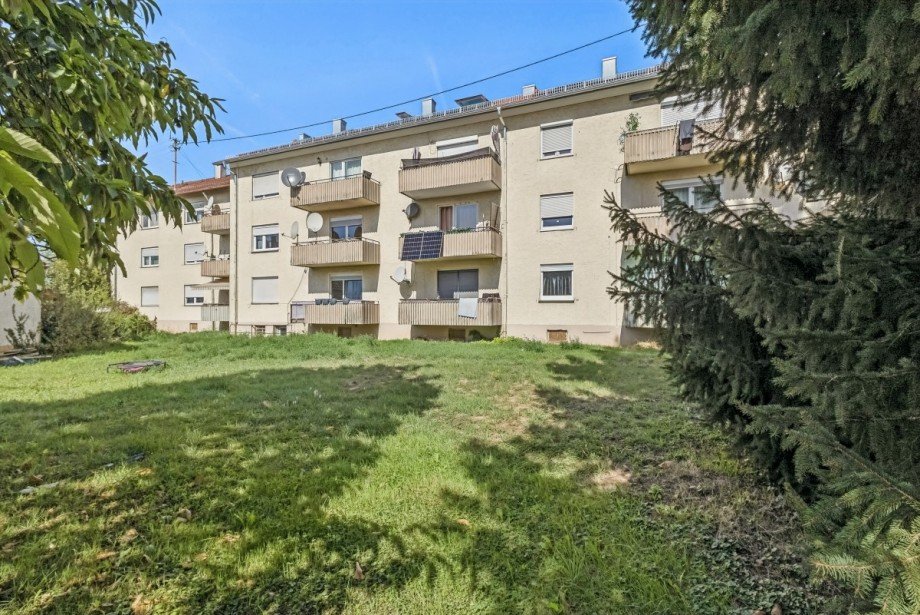 Haus_Rueckansicht_Garten Etagenwohnung Vaihingen an der Enz