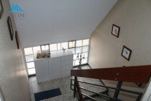 Treppenhaus OG Gro�familien aufgepasst! Gepflegtes Zweifamilienhaus mit viel Platz